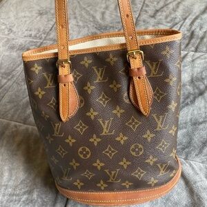 Louis Vuitton Vintage Bucket Bag